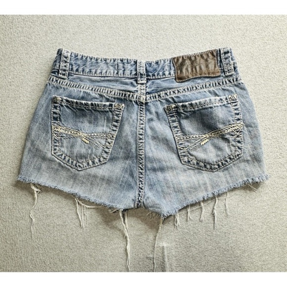 Rock & Roll Cowboy Shorts Womens 32 Blue Denim Distressed Frayed Western